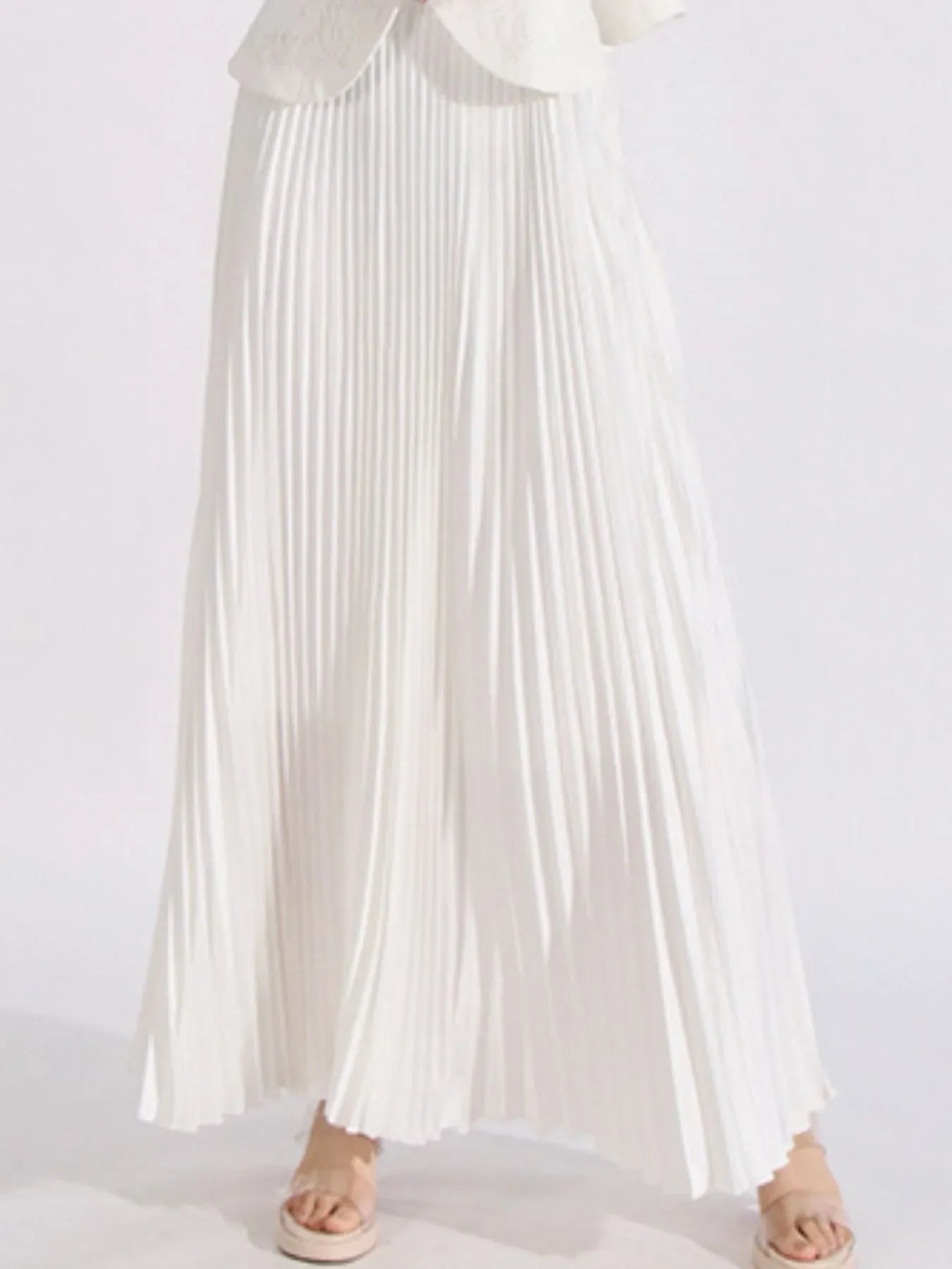 Livia Button-Up Pleated Set - Naarks