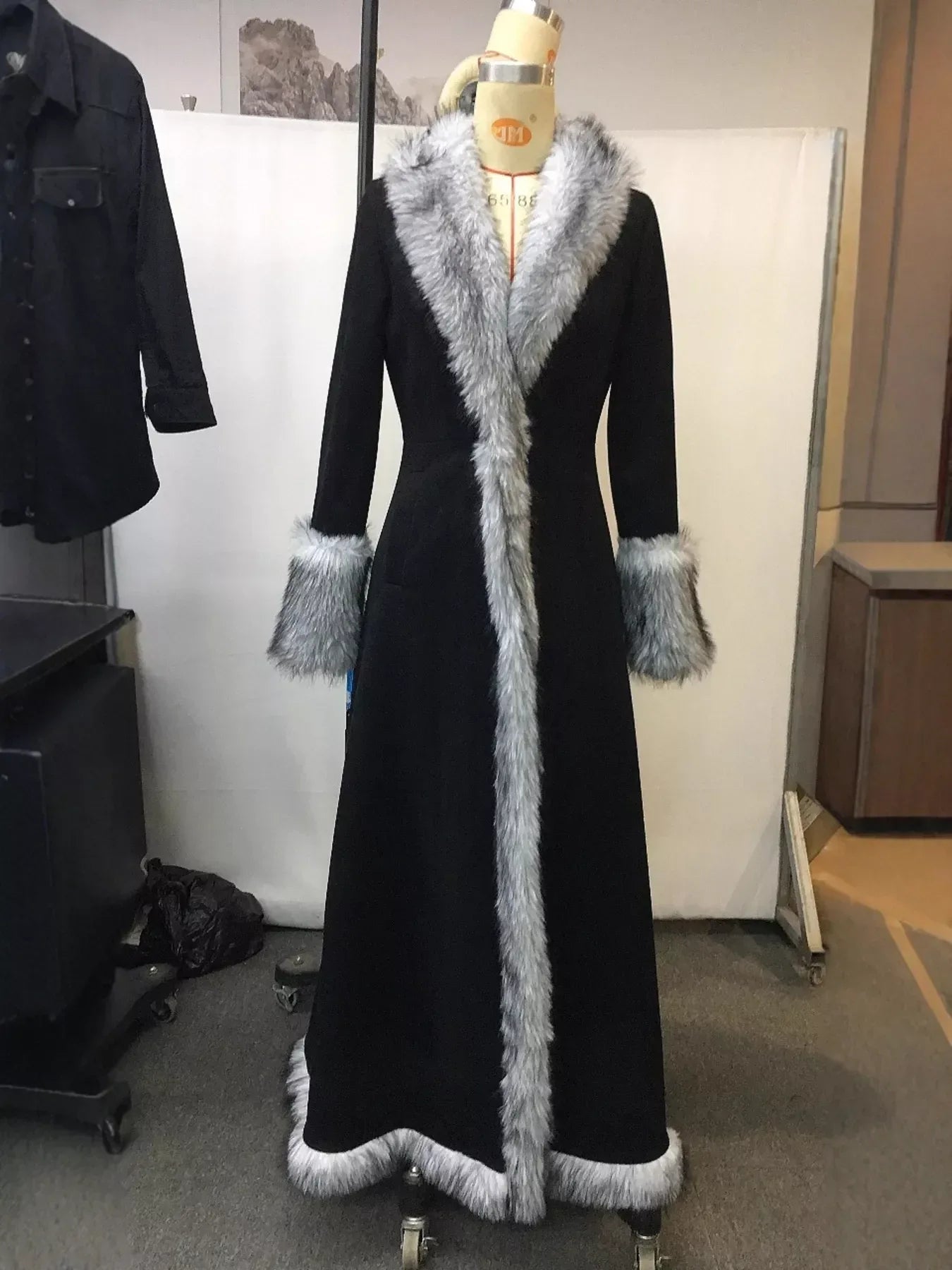 Valeria Faux Fur-Trimmed Coat - Naarks